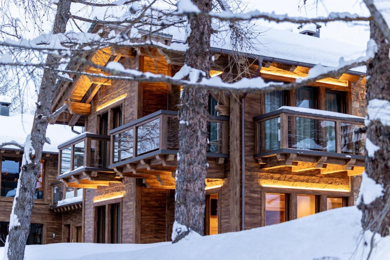 Chalet Imbosc'Che - 5 Beautiful Rooms In Charming B&B リヴィーニョ エクステリア 写真